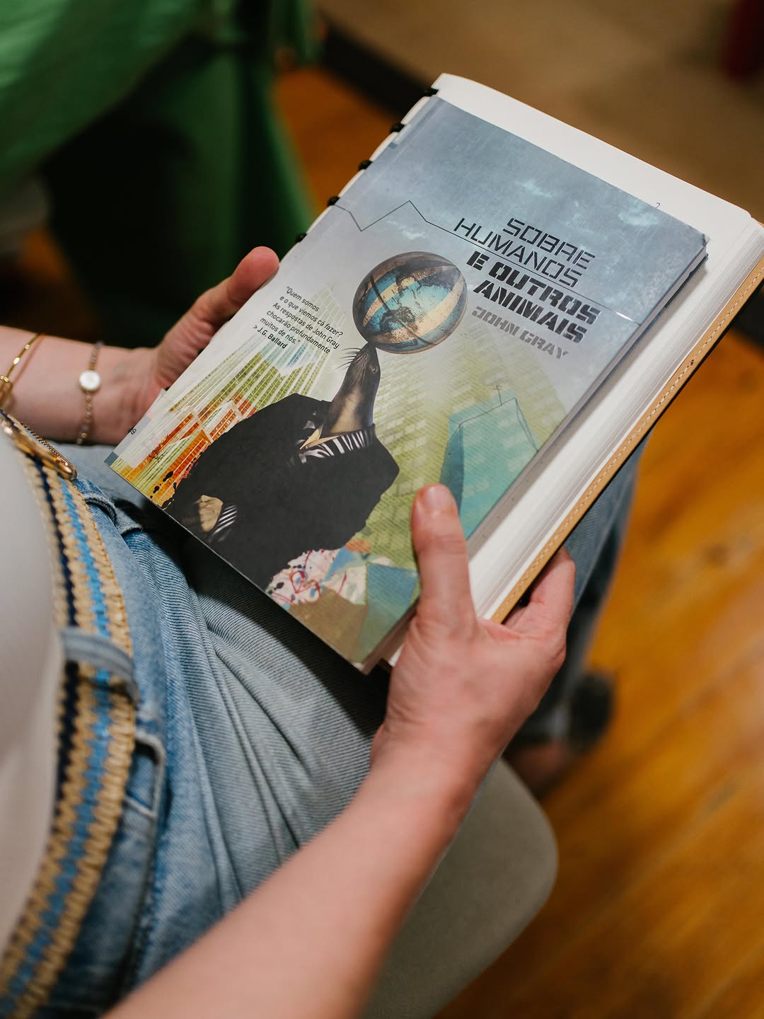 Marta Moreira + Cati Santos — Bookclub para Desobedientes